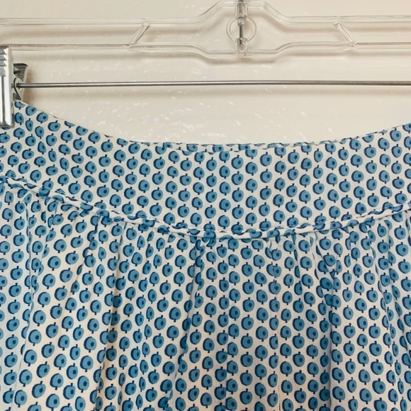 Boden apple print skirt size 4 - Picture 3 of 7